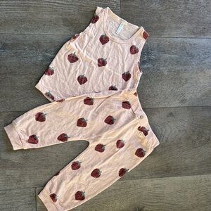 Rylee Cru strawberry 2 piece set